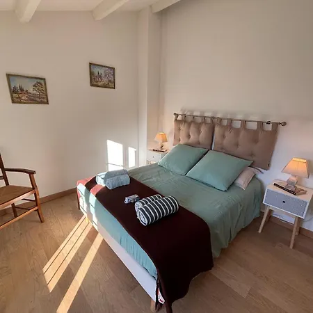 Oustaloun 3 Etoiles Holiday home