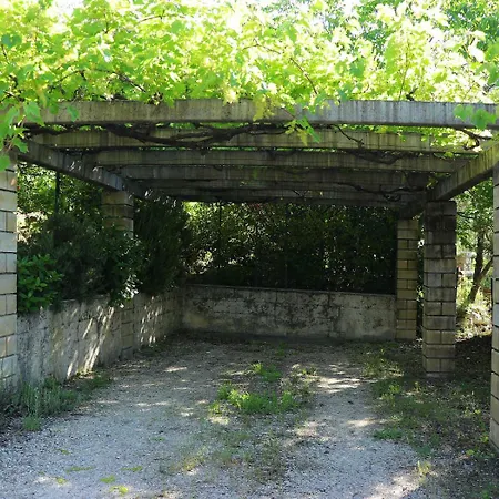 Oustaloun 3 Etoiles Holiday home *