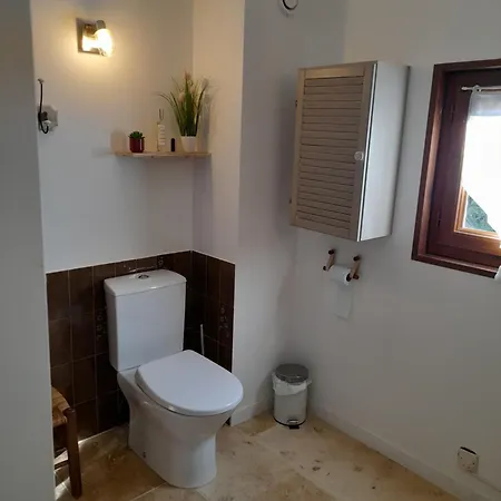 Oustaloun 3 Etoiles Holiday home
